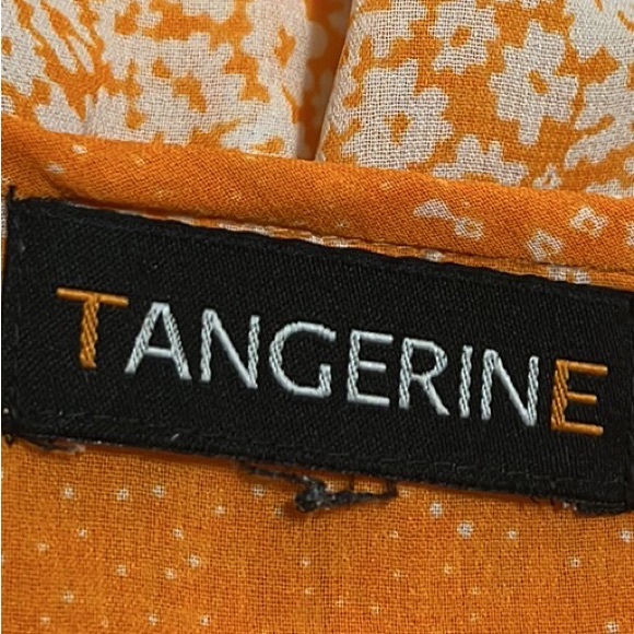 Tangerine, Butterfly Style, Scoop Neckline,Elastic Waist Top, Orange/White, L/XL - Picture 4 of 4